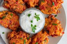 Authentic Santorini tour with local cooking class and wine tasting