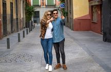 Hamburg's historic sites private walking tour for couples