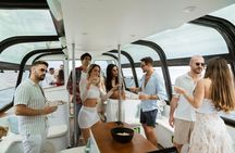 Afternoon cruise in Lisbon with traditional buffet, and open bar