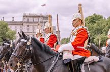 Changing of the Guard walking tour in London