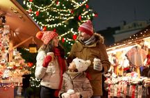 Private Berlin Christmas walk with Räuchermännchen magic