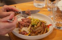 Traditional food tour in Bordeaux