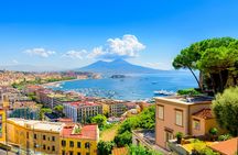 Sunset boat tour in the Gulf of Naples with aperitivo and swim