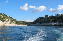 Cassis village tour, Calanques boat ride and Cosquer Cave visit