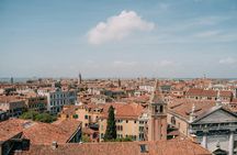 Guided walking tour of Venice's hidden gems with rooftop view
