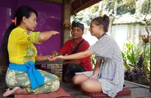Sunrise yoga, holy bathing and palm reading experience in Bali