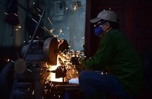 Da Sy Village guided tour with knife-making experience