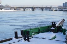 Paddle steamer winter cruise to Pillnitz