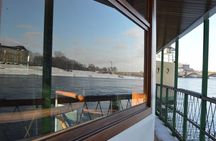 Paddle steamer winter cruise to Pillnitz