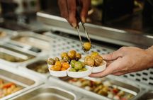 Spanish cuisine guided tour in Madrid