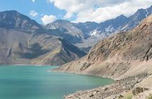 Cajón del Maipo and El Yeso Reservoir guided tour from Santiago