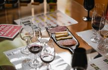 Bordeaux wine course with tasting of 6 wines and food pairing