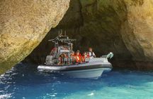 Full caves circuit and coast sightseeing boat from Portimão