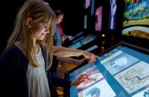 Lascaux IV prehistoric cave art tour from Sarlat