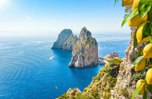 Shared boat tour of Capri with limoncello tasting