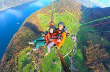 Tandem paragliding adventure in the Lucerne region