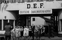 Schindler story walking tour through Kazimierz and the ghetto