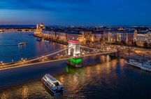 Danube cocktail and live folklore cruise