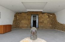 1-day tour to the Valley of Roses and Kings from Veliko Tarnovo