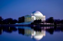 Washington DC night memorials walking tour with skyline view