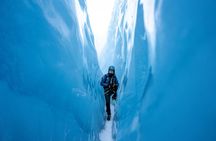 Crevassee Labyrinth tour at Falljökull glacier