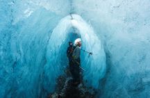 Vatnajökull ice cave tour with a glacier hike