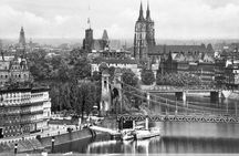 Wroclaw e-cart city tour with multilingual audio guide