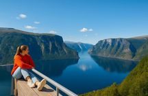 UNESCO fjord cruise with Flåm and Stegastein guided tour with lunch