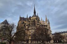 Reims Champagne tasting tour with cellars and cathedral visit