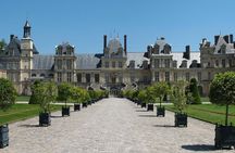 Fontainebleau Castle and Barbizon self-guided half day tour from Paris