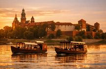 Krakow 1-hour night gondola cruise
