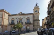 Walking tour through Corleone's history and nature