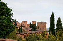 Alhambra audio-guided tour and Granada panoramic bus tour