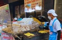 Bangkok night tuk-tuk guided tour with Chinatown street food tasting
