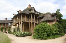 Palace of Versailles and the Trianon with transportation from Paris