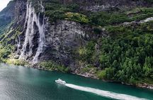 Self-guided Ålesund to Geiranger fjord tour with return