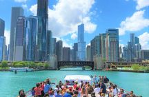 90-min architecture boat tour on the Chicago river