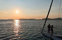 Sunset sailing tour from Fertilia in Alghero
