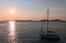 Sunset sailing tour from Fertilia in Alghero