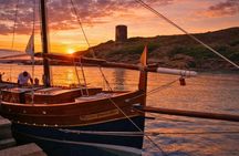 Aperitif on a sailing ship to La Pelosa from Stintino