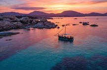 Aperitif on a sailing ship to La Pelosa from Stintino