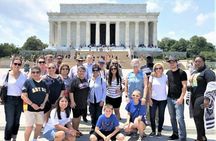 DC in a day with 10 monuments, cherry blossoms, and a boat cruise