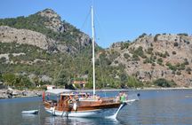 Full day small-group Turkish gulet boat cruise from Marmaris with lunch