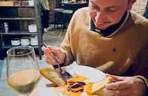 Granada food tour with tapas and drinks at 4 local stops