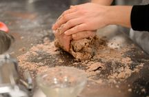 Authentic fresh pasta cooking class in Palermo with a local host