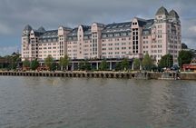 Wellness and fjord life guided walking tour of Oslo