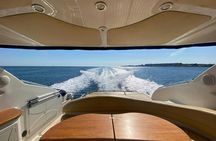 Yacht tour along the Tagus River in Lisbon with drinks and snacks