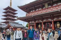 3.5-hour big-picture history walk of Asakusa with a local guide