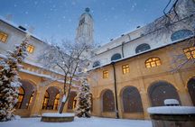 Unforgettable Christmas walking tour through Prague