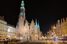 Wrocław evening walk through the Old Town along the gas lantern trail
